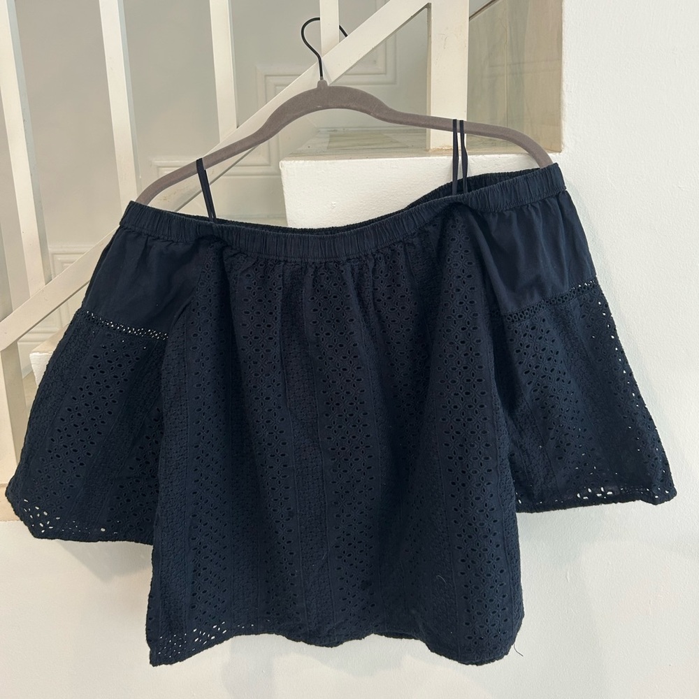 Abercrombie & Fitch Dark Blue Off-Shoulder Lace Top